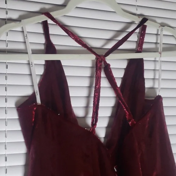 NWT Lulus L Stunning Ways Wine Red Velvet Sleeveless Mini Dress - Picture 14 of 15